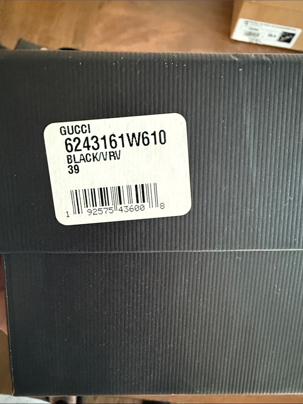 Gucci Black Leather Tassel Loafers with Green-Red Web and Gold Logo - Picture 5 of 5